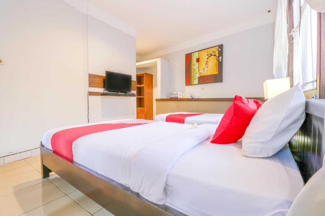 Oyo 1757 Villa Dende ลอมบอก ภายนอก รูปภาพ