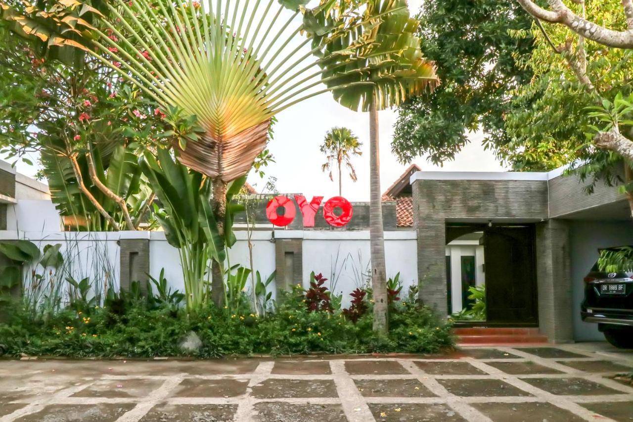 Oyo 1757 Villa Dende ลอมบอก ภายนอก รูปภาพ
